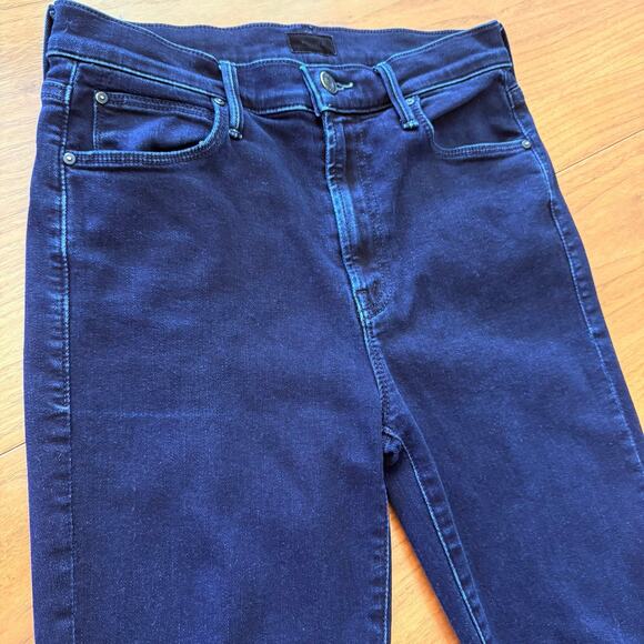 Mother Jeans Size 27 The Stunner Zip Two Step Fray Holding Hands Dark Wash - Picture 9 of 16